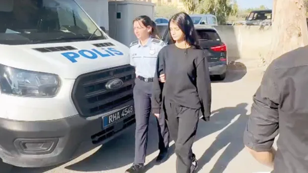 20 Yıl Sonra Gelen Kimlik! Fatoş'un Dramı Son Buldu mu?