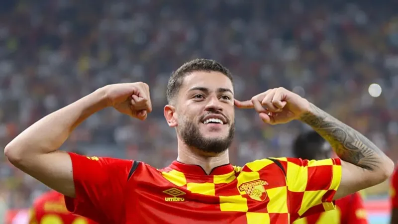 Romulo Süper Lig'den Ada'ya mı? Transferde Şok Gelişme!