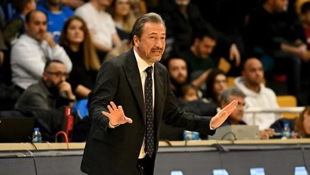 Efes'te Şok Ayrılık! Luca Banchi Görevden Alındı mı?