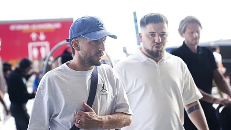 Dries Mertens, İstanbul’dan ayrıldı