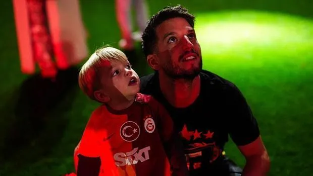 Dries Mertens'ten Galatasaray'a 'veda' sözleri: 'Harika bir 3 yıl!'