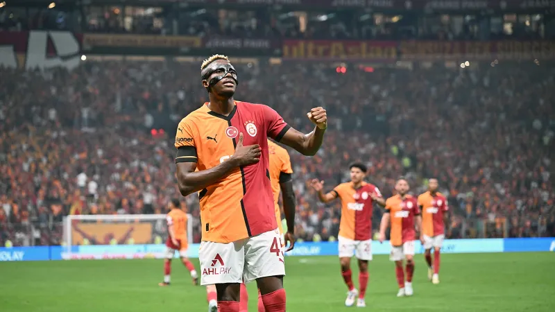 Fabrizio Romano duyurdu! Al Hilal ile Napoli Osimhen transferi için anlaştı