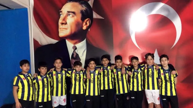 Fenerbahçe'den Depremzede Çocuklara Umut Işığı! Burs Müjdesi