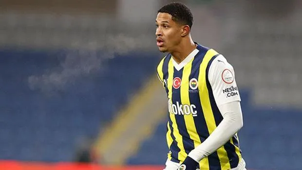 Oosterwolde Müjdesi! Fenerbahçe'de Sakatlık Kabusu Sona Eriyor Mu?