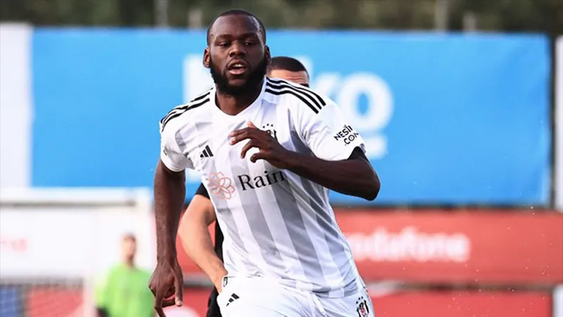 Beşiktaş Şokta! Onana Genoa'da Kalıyor Mu? İşte Detaylar