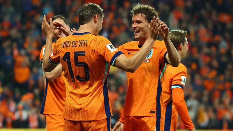 Hollanda, Malta'yı ezdi geçti: 8-0