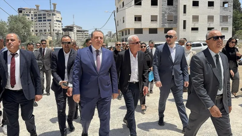 Katil İsrail'in diplomatlara saldırısına dünyadan kınama