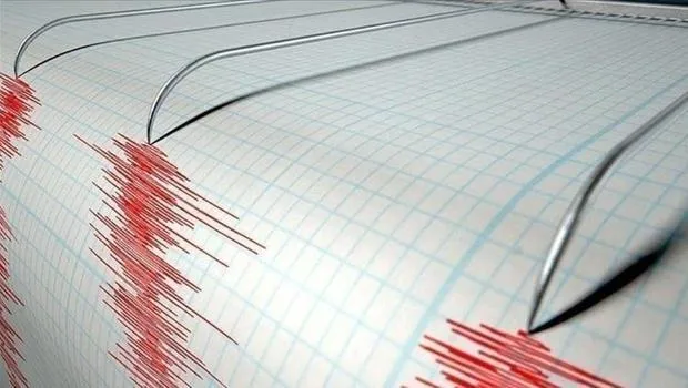 Komşu'da 4.8 büyüklüğünde deprem