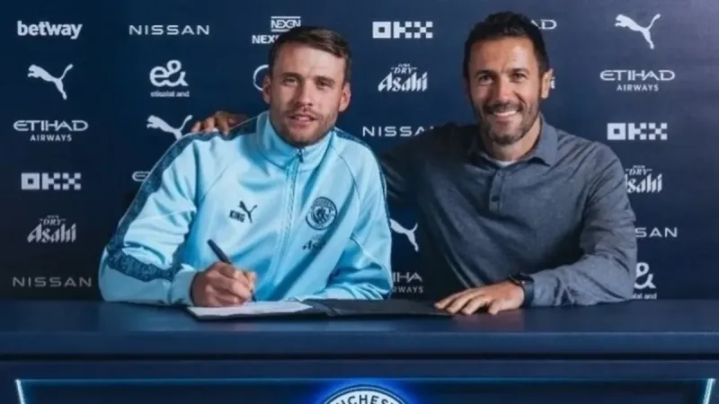Marcus Bettinelli resmen Manchester City'de