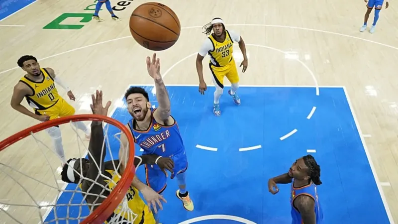 NBA: Indiana Pacers'ı mağlup eden Thunder, final serisine eşitlik getirdi!