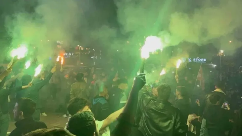 Kocaelispor Süper Lig'de! 16 Yıllık Hasret Bitti, Taraftar Coştu!