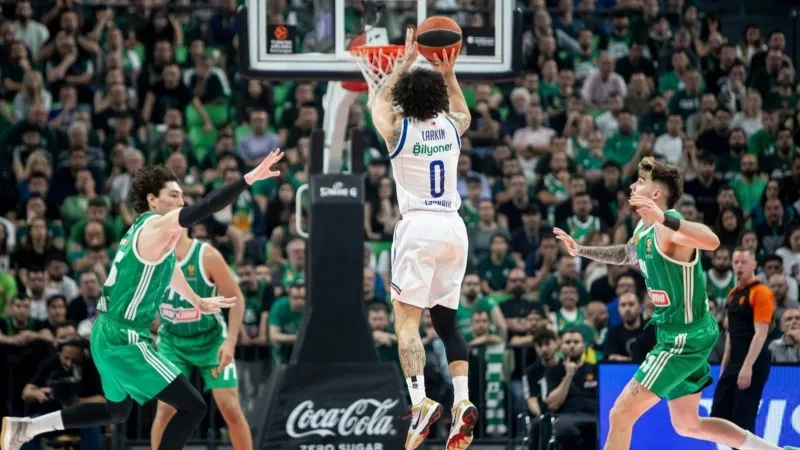 Efes'e Atina Şoku! Panathinaikos Seriye Hızlı Başladı