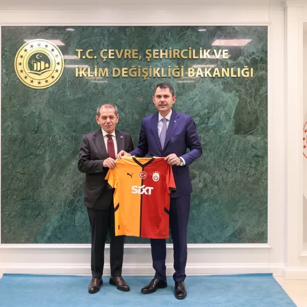 Bakan Kurum ve Özbek Görüştü! Galatasaray'a Müjde Mi?