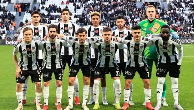 Beşiktaş Şoku! Muçi Sakatlandı, Sahayı Terk Etti!