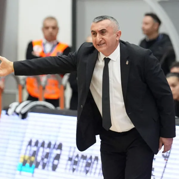 Beşiktaş'ta Şok Ayrılık! Aziz Akkaya Görevden Alındı mı?
