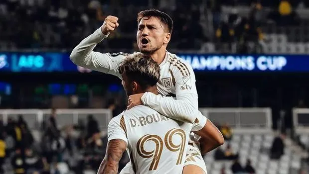 Cengiz Ünder Los Angeles FC'de ilk golünü attı