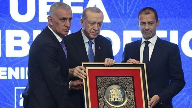 Erdoğan'dan Spor Müjdesi! Türkiye'yi Hangi Lige Taşıdı?