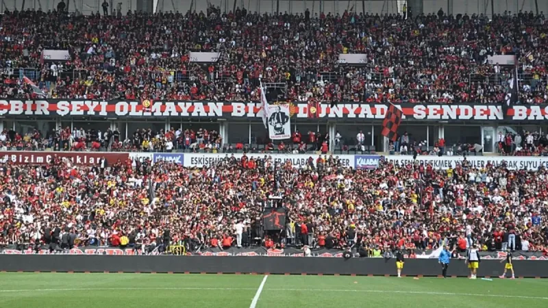 Eskişehirspor'dan Rekor Üstüne Rekor! Taraftar Coştu!
