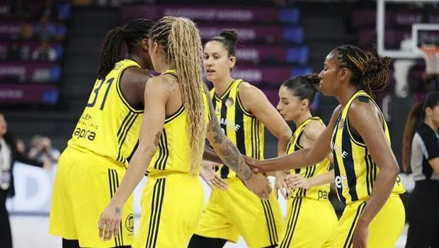 Fenerbahçe Opet'in Avrupa Rüyası Bitti! Yarı Finalde Şok Yenilgi!