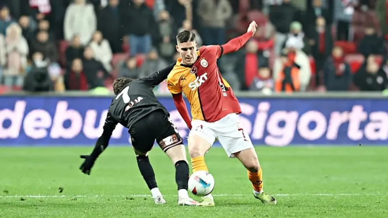 Sallai Şoku! Galatasaray Bodrum Maçında Yok! Cezalı mı?