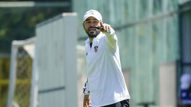 Gaziantep FK Başakşehir'i Deplasmanda Yenecek Mi? İşte Son Hazırlıklar!