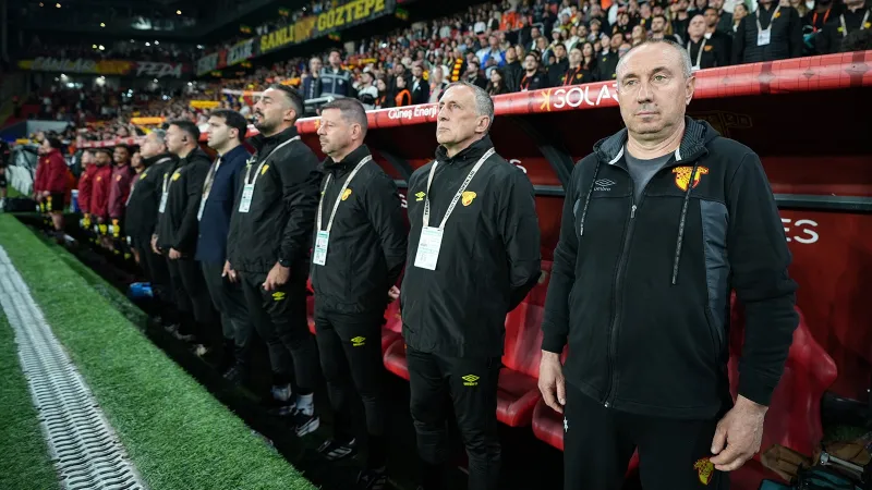 Göztepe Coştu! Stoilov'dan Farklı Galibiyet Yorumu