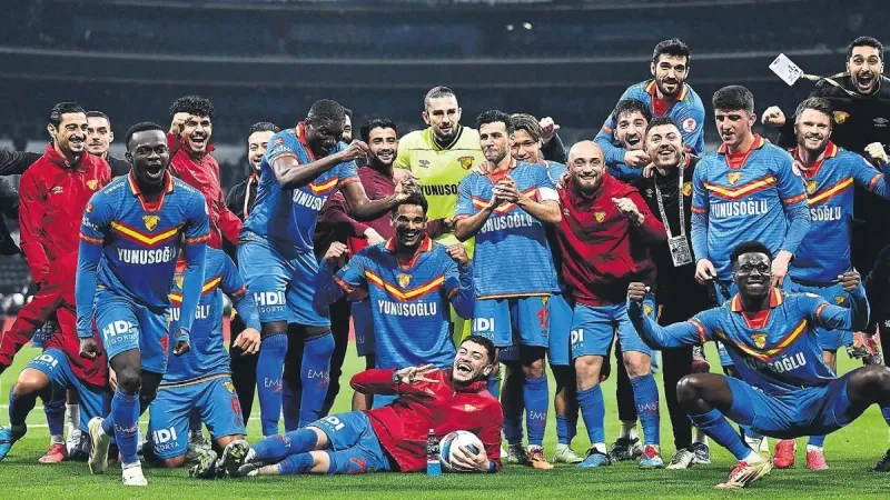 Göztepe'nin Sırrı Çözüldü! 100 Yıllık Başarının Şifresi Ne?