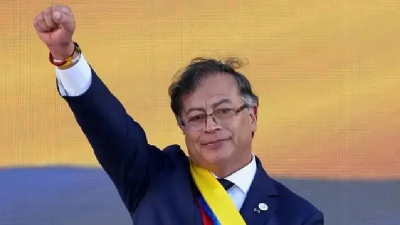 Kolombiya Lideri Petro'dan Ukrayna'ya Rusya ile Barış Çağrısı