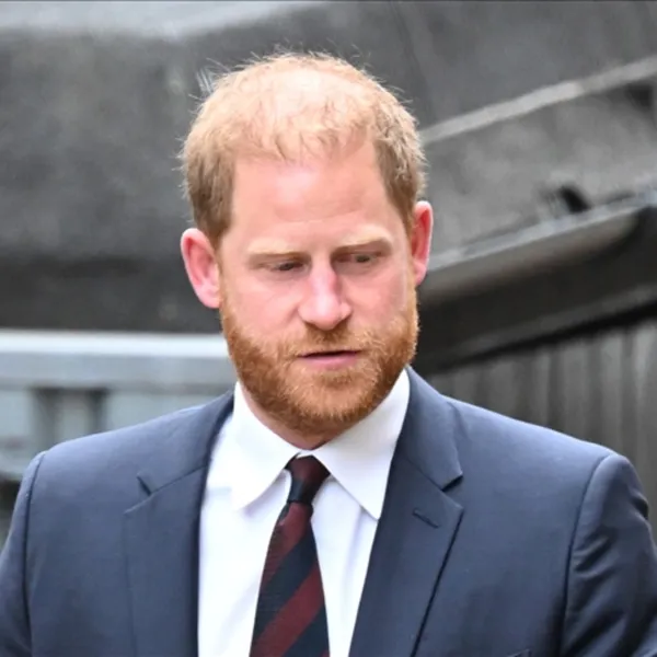 Prens Harry'den Şok Barış Çağrısı! Aile Affedecek mi?
