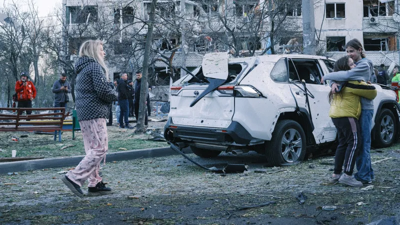 Harkiv ve Sumi'de Kanlı Saldırı! Rusya'dan Füzeler Yağdı: Ölü ve Yaralılar Var