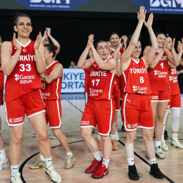 Potanın Perileri Sahaya İniyor! Türkiye - İsviçre Basketbol Maçı