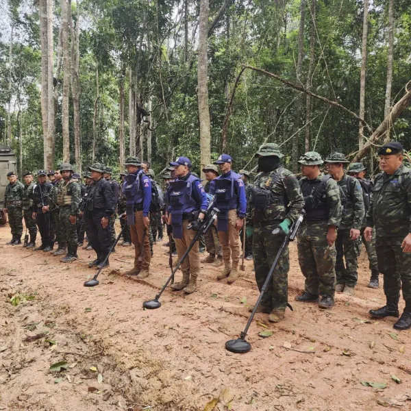 Tayland ve Kamboçya arasında çatışma