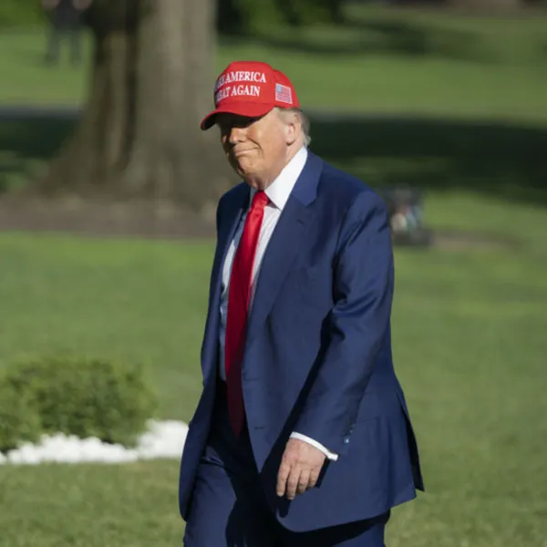 Trump'tan İran'a Şok Saldırı! Dünya Savaşı mı Başlıyor?
